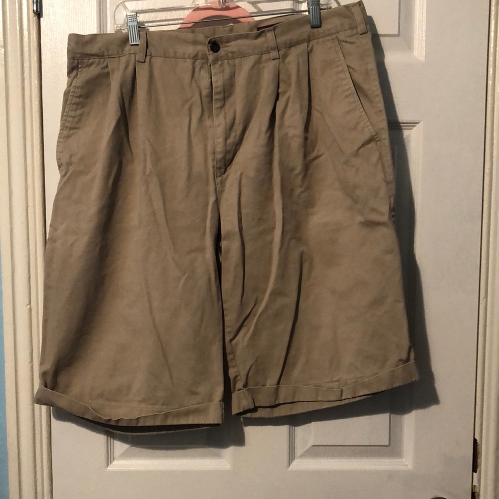 Men's Tan Shorts